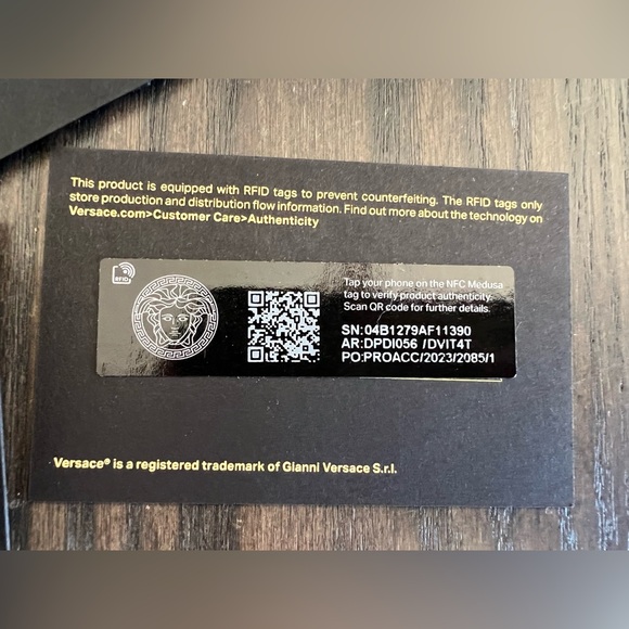 SOLD VERSACE La Medusa Continental Wallet Black New w/ Authenticity Card/Bag/Box - Picture 15 of 16